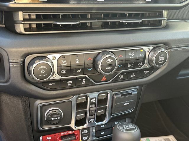 New 2025 Jeep Wrangler Unlimited Rubicon 392 image 26