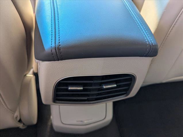 Used 2019 Lincoln MKZ Reserve image 17