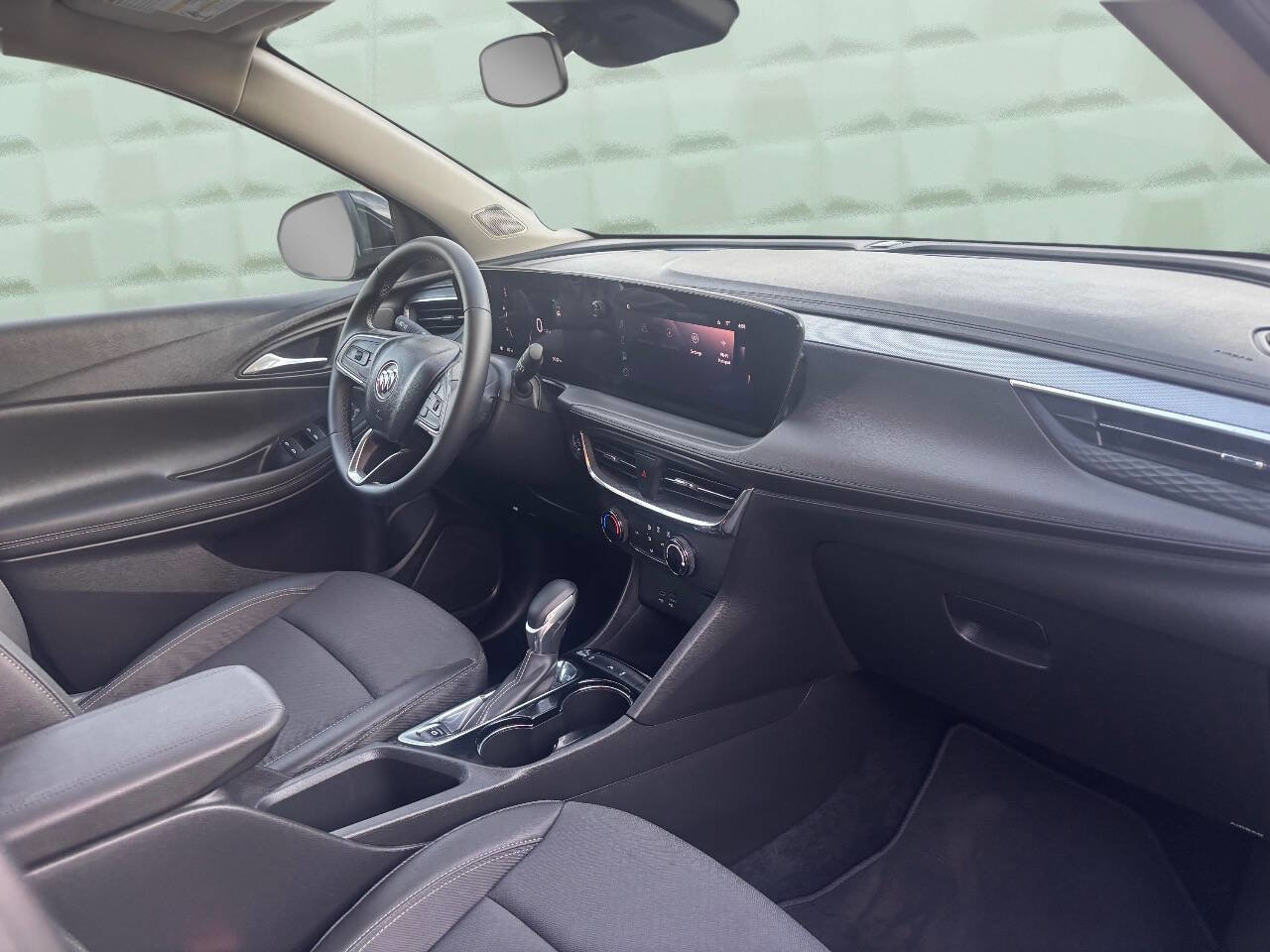 Used 2025 Buick Encore GX Preferred image 14