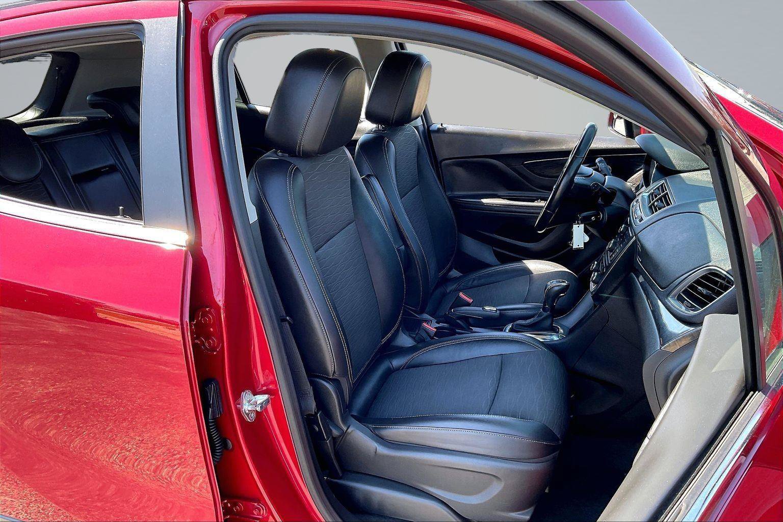 Used 2015 Buick Encore FWD image 8
