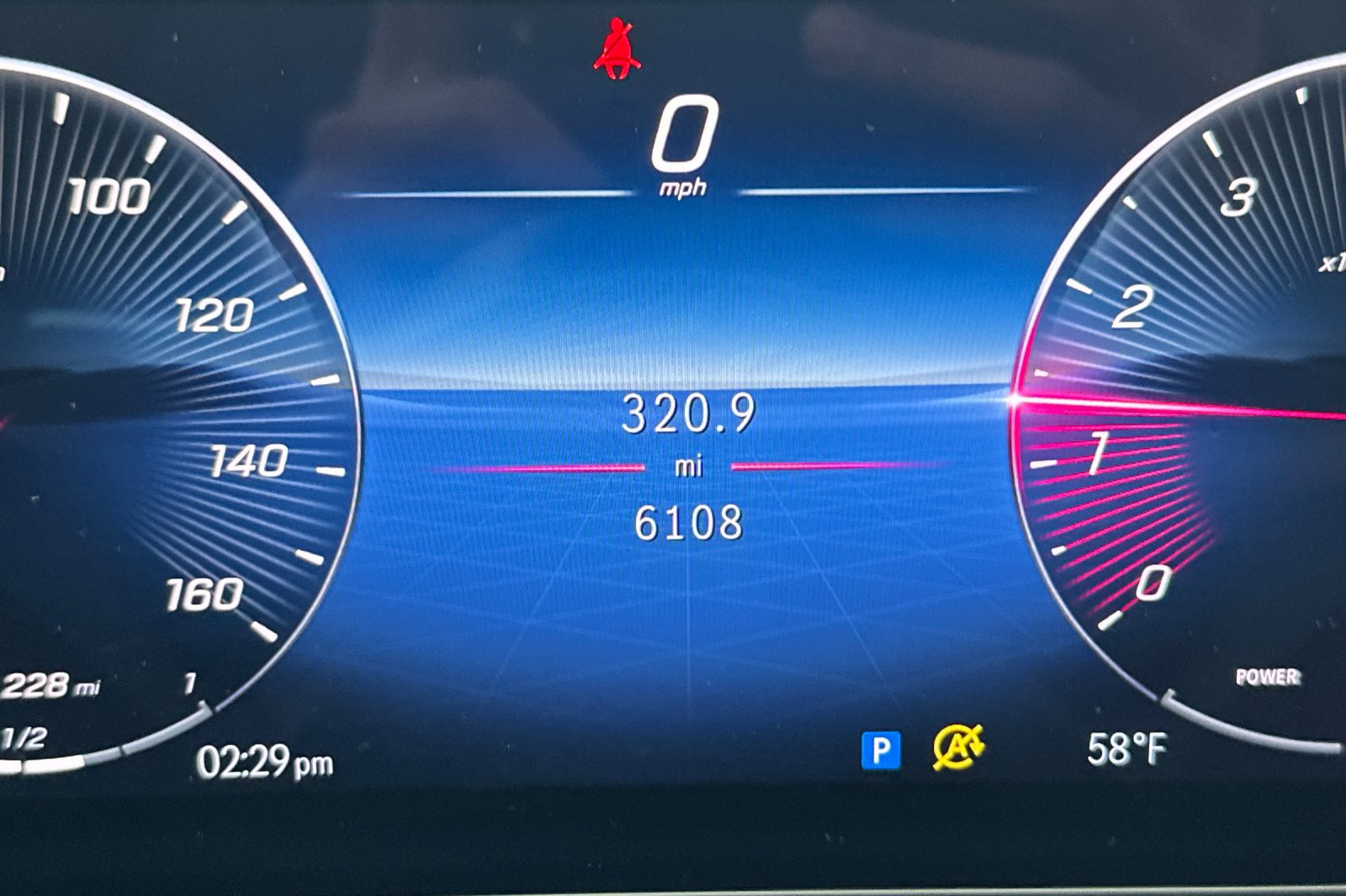 Certified 2025 Mercedes-Benz GLB 250 4MATIC image 28