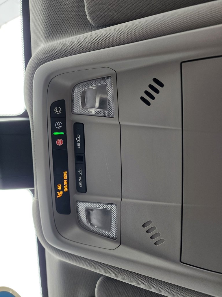 Certified 2023 GMC Terrain SLE w/ Driver Convenience Package image 44