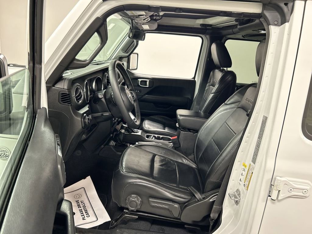 Used 2018 Jeep Wrangler Unlimited Sahara w/ Dual Top Group image 9