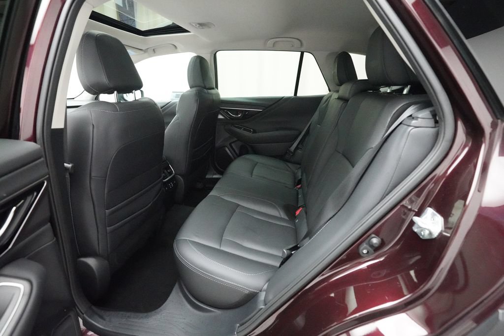 Used 2023 Subaru Outback Touring XT AWD/4WD image 16