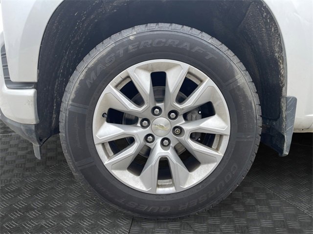 Used 2019 Chevrolet Silverado 1500 Custom w/ Custom Value Package image 14