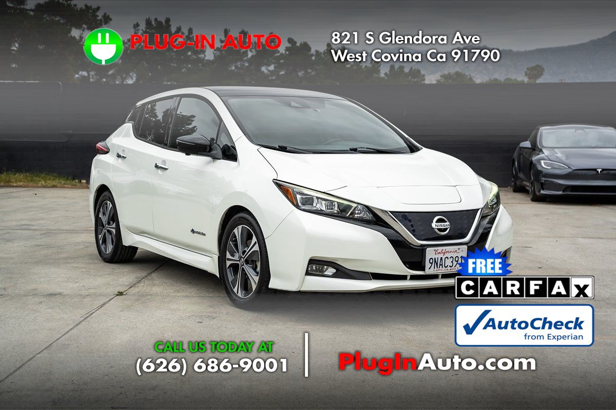 Used 2018 Nissan Leaf SL w/ SL Technology Package FWD image 3