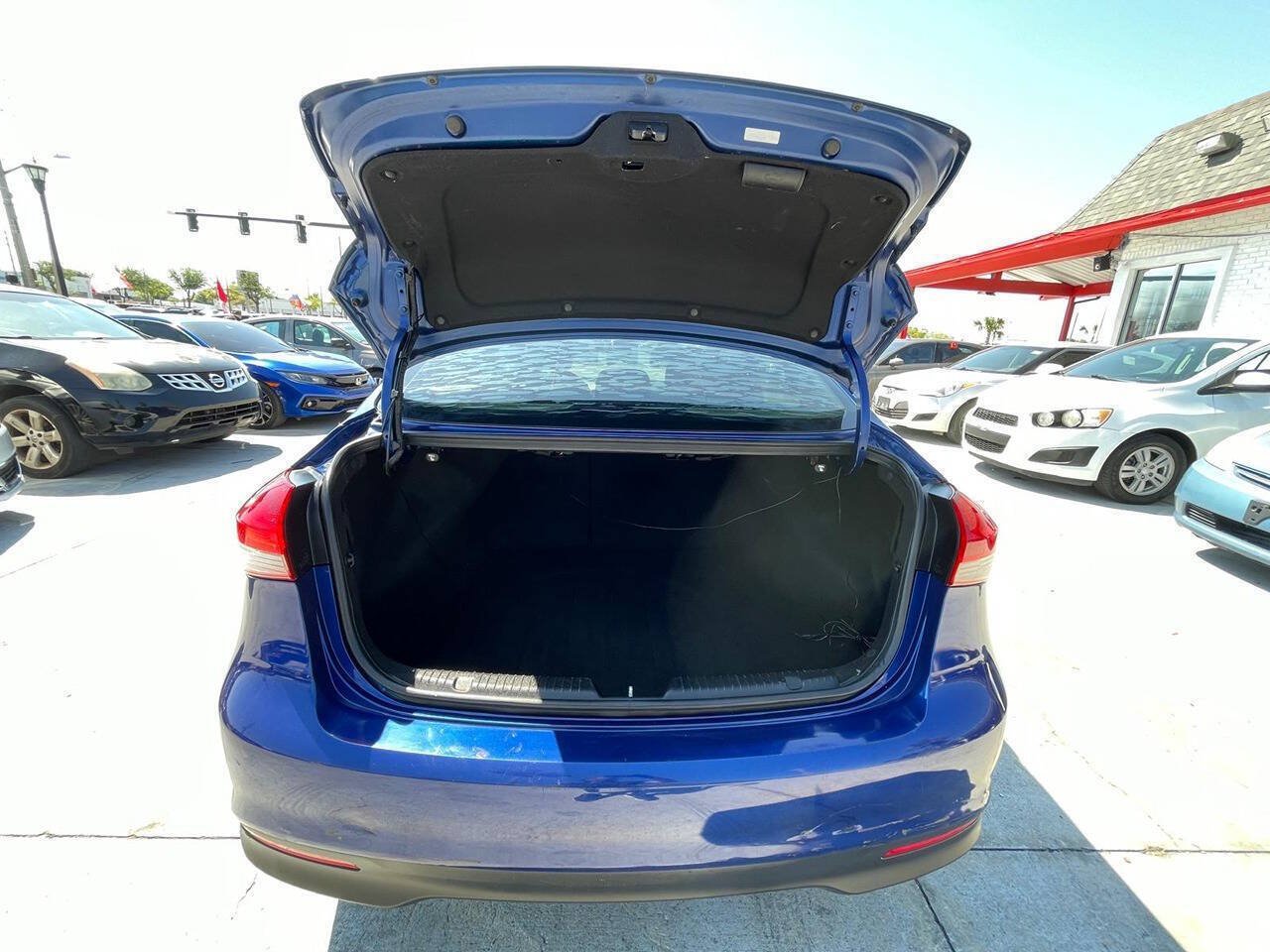 Used 2018 Kia Forte LX FWD image 6