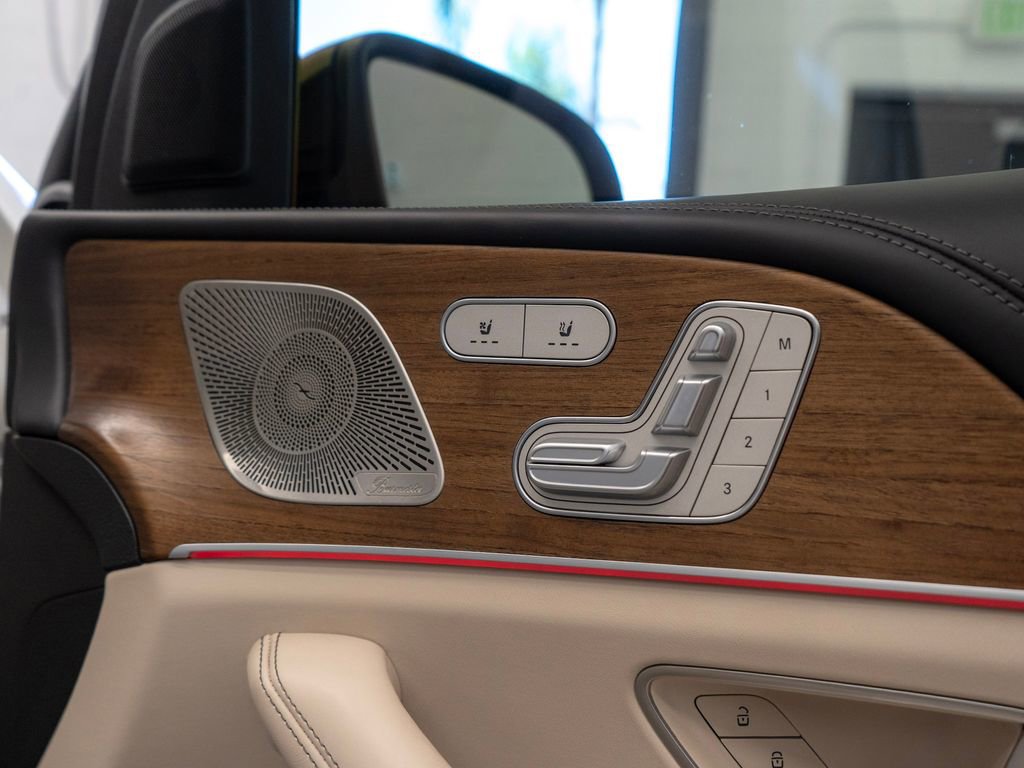 Used 2022 Mercedes-Benz GLS 63 AMG 4MATIC image 35