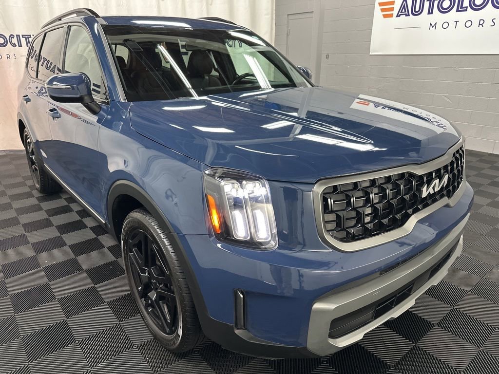 Used 2023 Kia Telluride EX X-Line AWD/4WD image 2