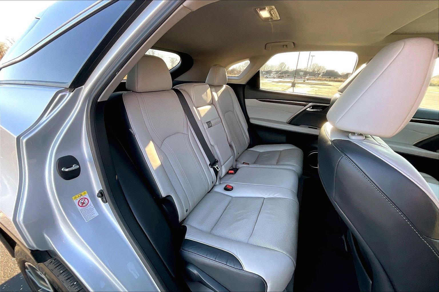 Used 2019 Lexus RX 350 FWD image 17