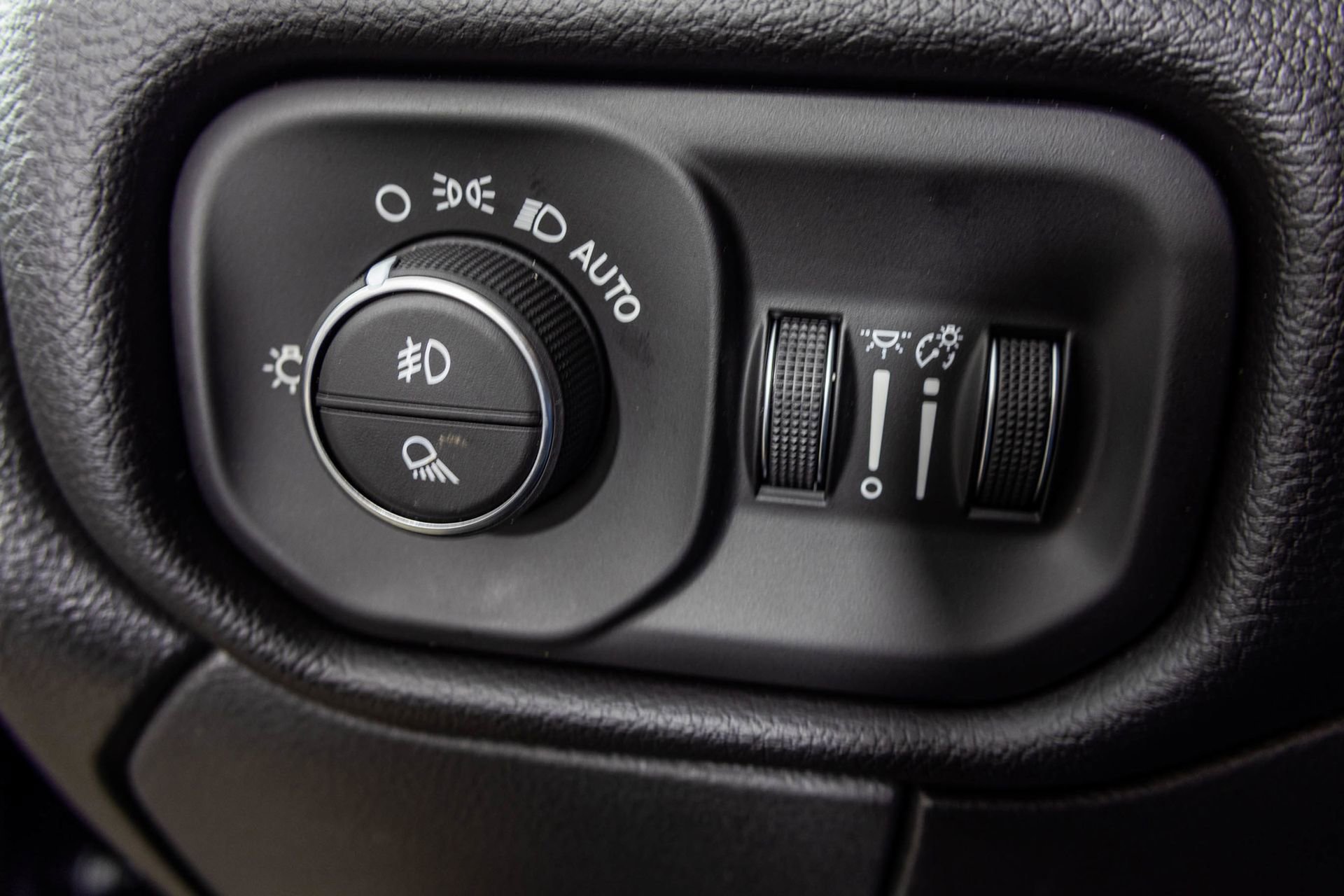 New 2026 RAM 3500 Laramie image 29