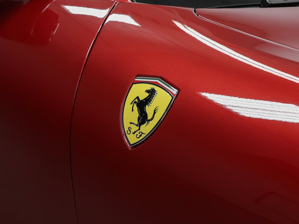 Certified 2022 Ferrari Roma RWD image 10