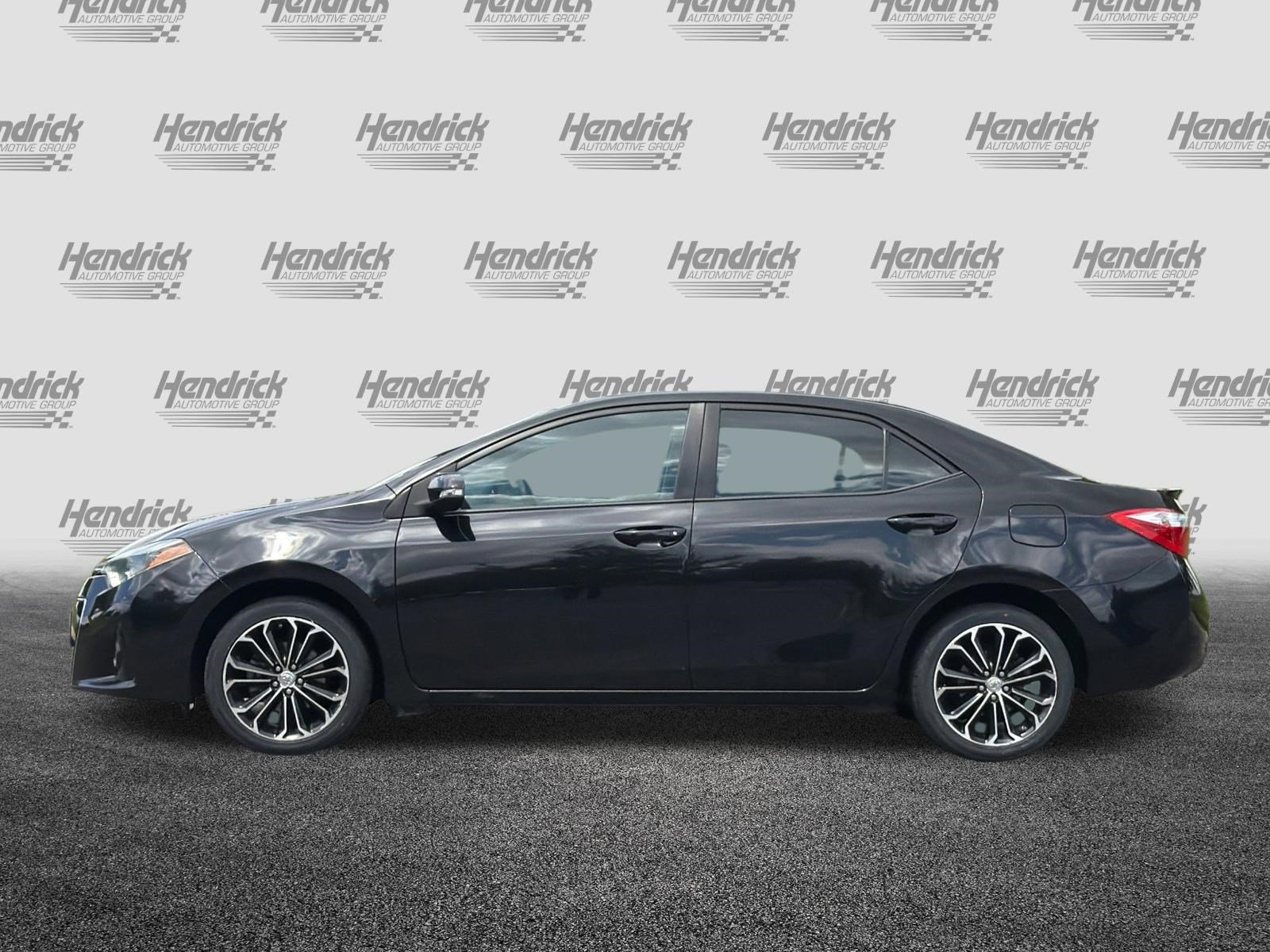 Used 2015 Toyota Corolla S Premium FWD image 8