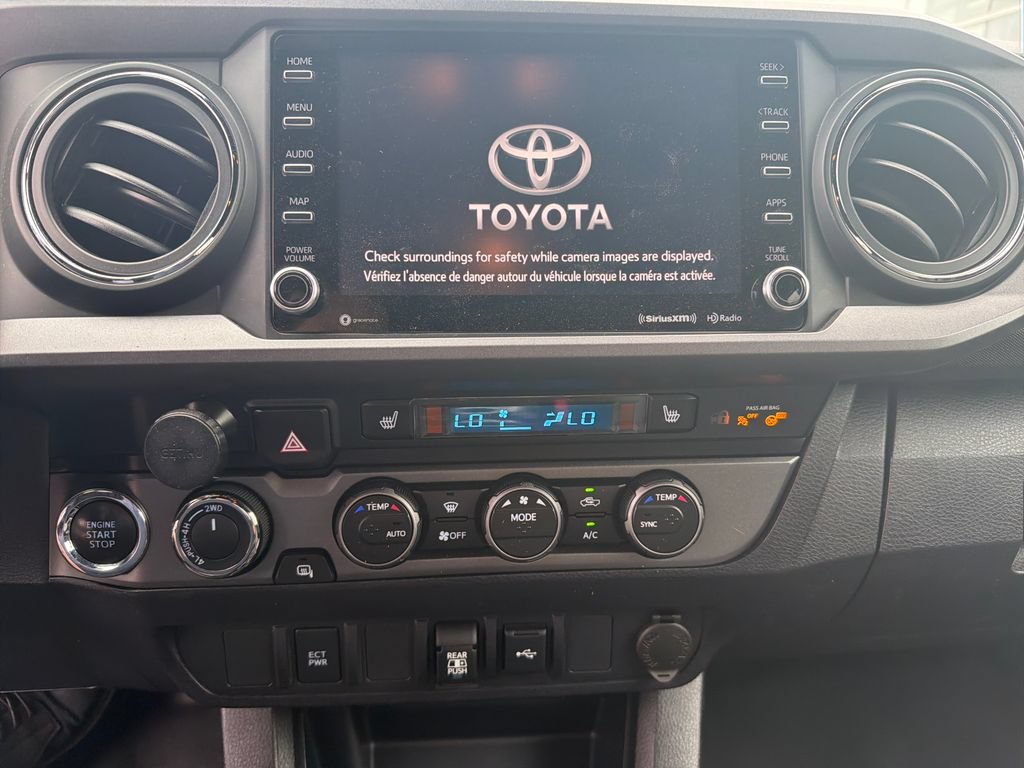 Used 2020 Toyota Tacoma TRD Off-Road AWD/4WD image 17