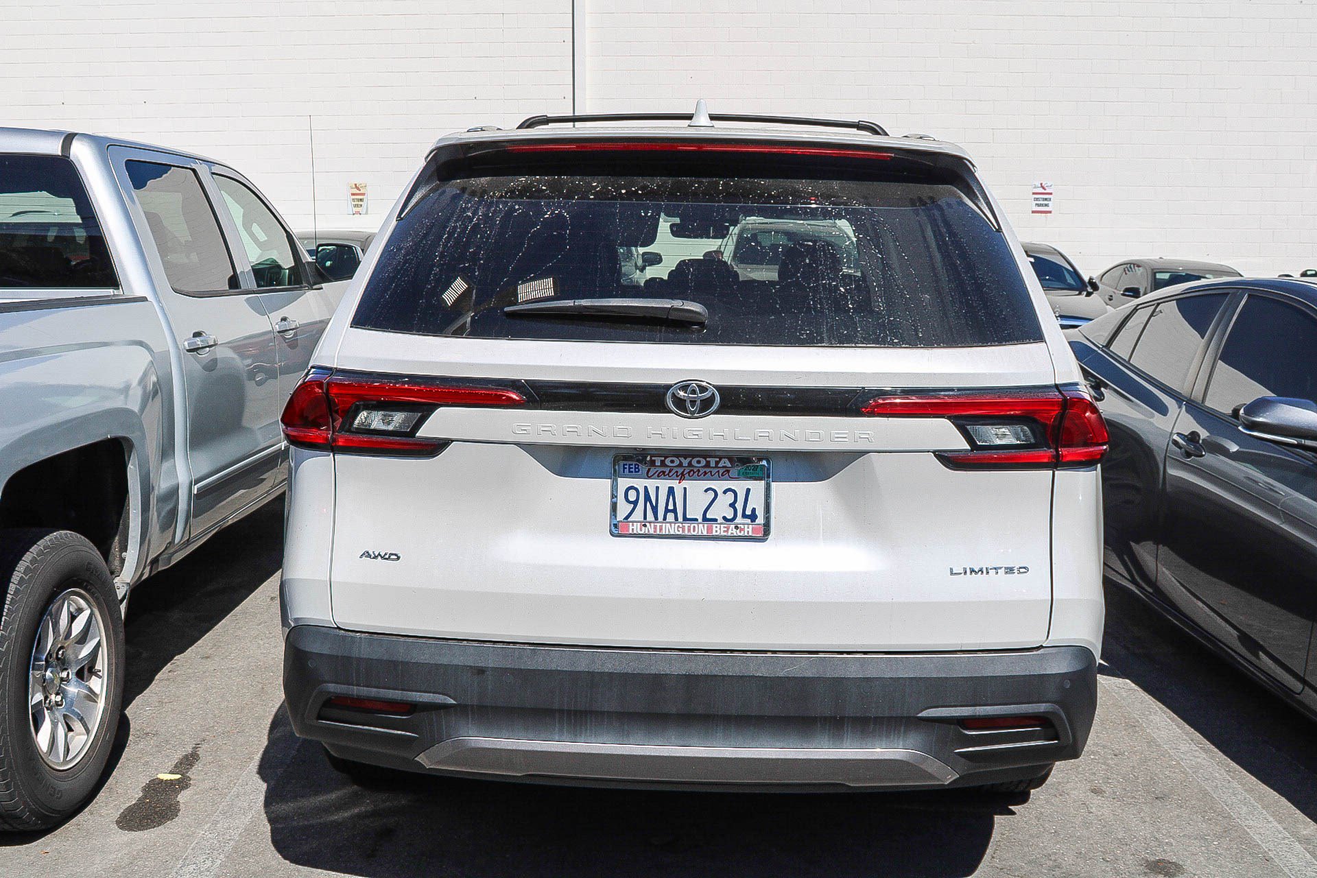 Used 2024 Toyota Grand Highlander AWD image 8