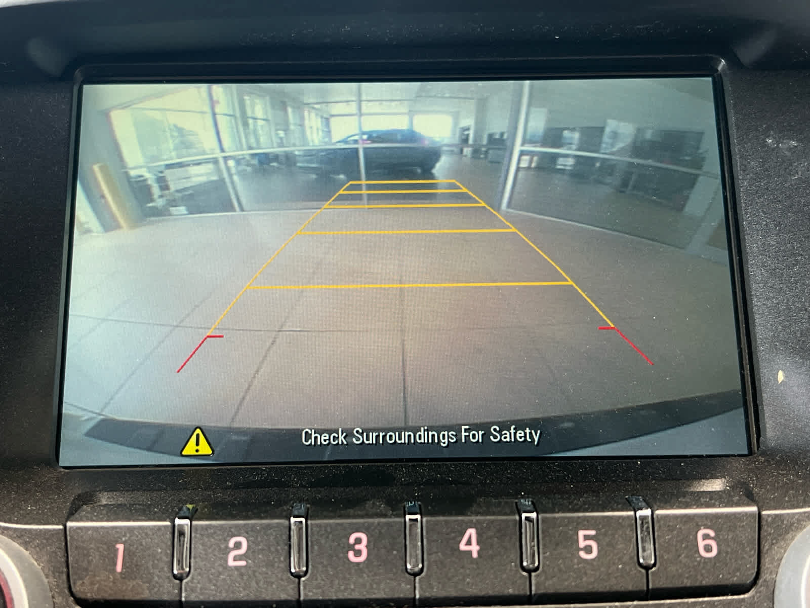 Used 2015 GMC Terrain SLE w/ Convenience Package AWD/4WD image 19
