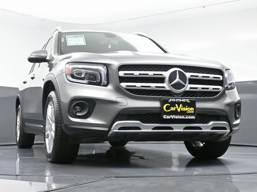 Used 2022 Mercedes-Benz GLB 250 w/ Premium Package Lite image 56