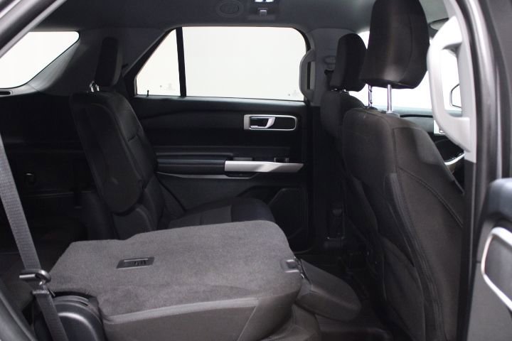 Used 2023 Ford Explorer XLT image 42