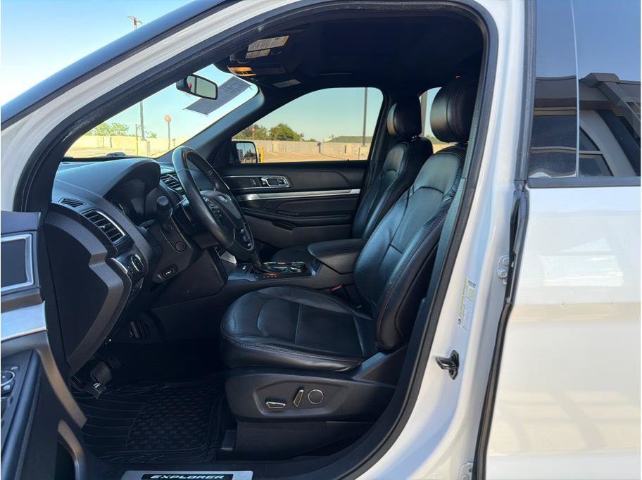 Used 2017 Ford Explorer Sport w/ Equipment Group 401A AWD/4WD image 10
