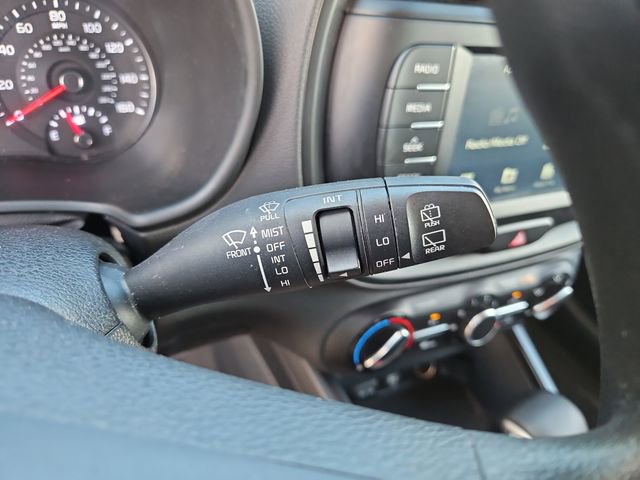 Certified 2021 Kia Soul S image 23
