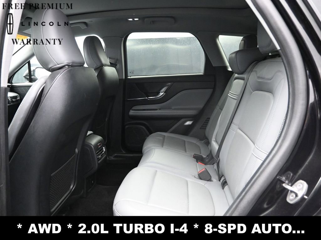 Used 2021 Lincoln Corsair AWD w/ Premium Package image 12