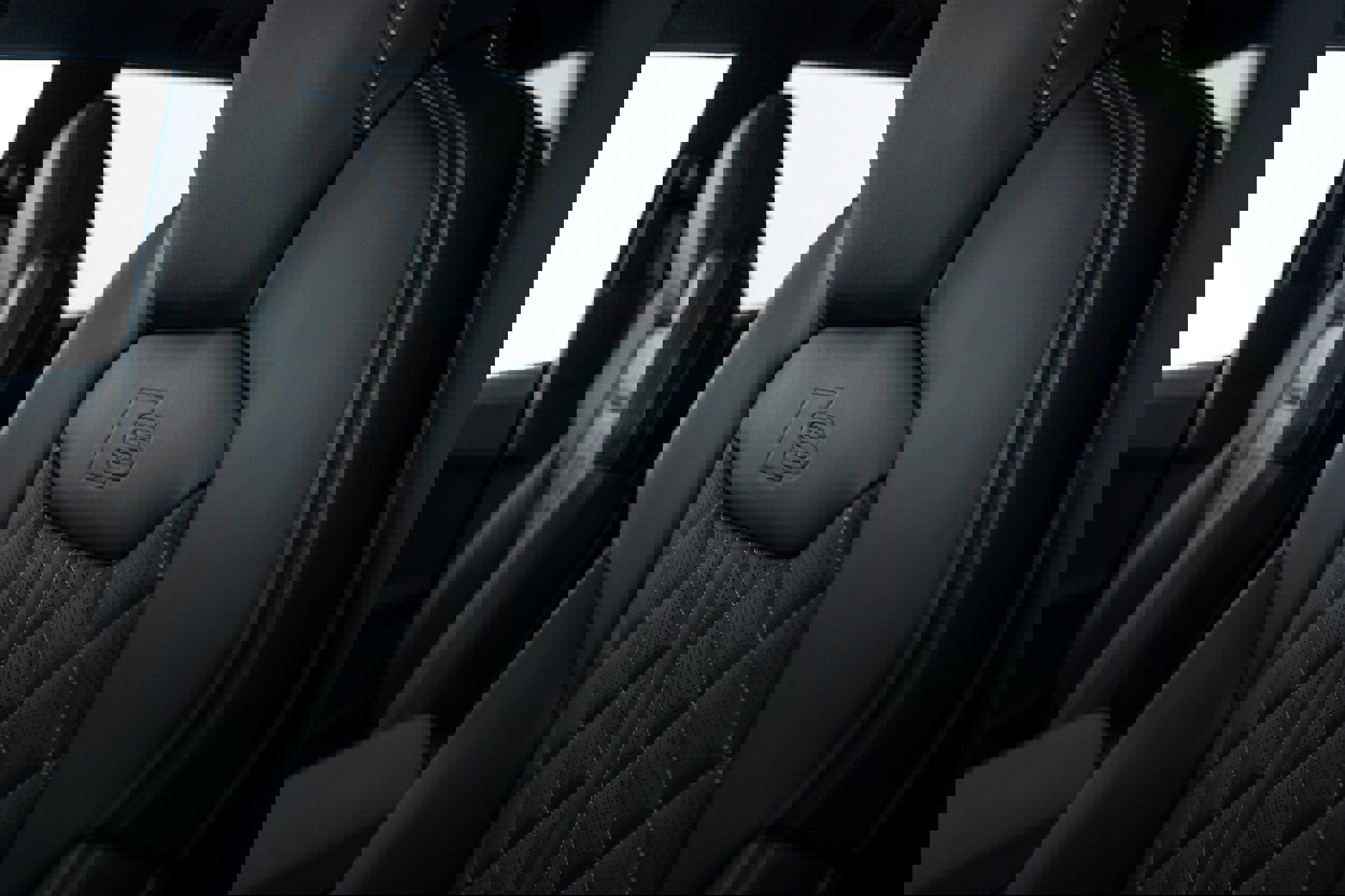 New 2026 Audi SQ8 Premium Plus image 16