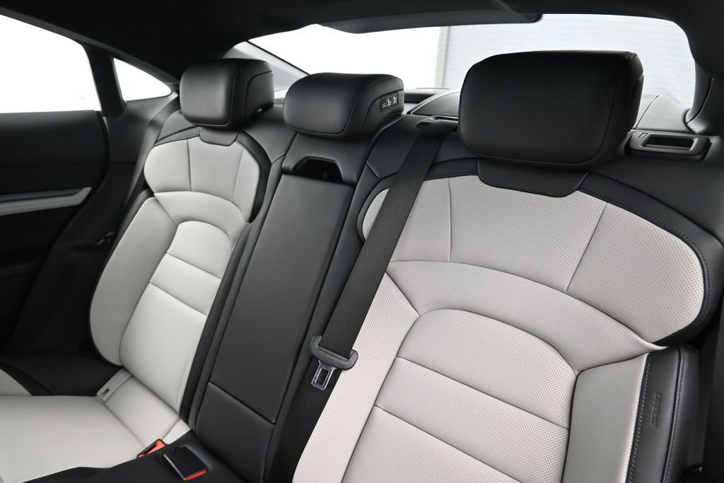New 2026 Porsche Taycan 4S AWD/4WD image 6