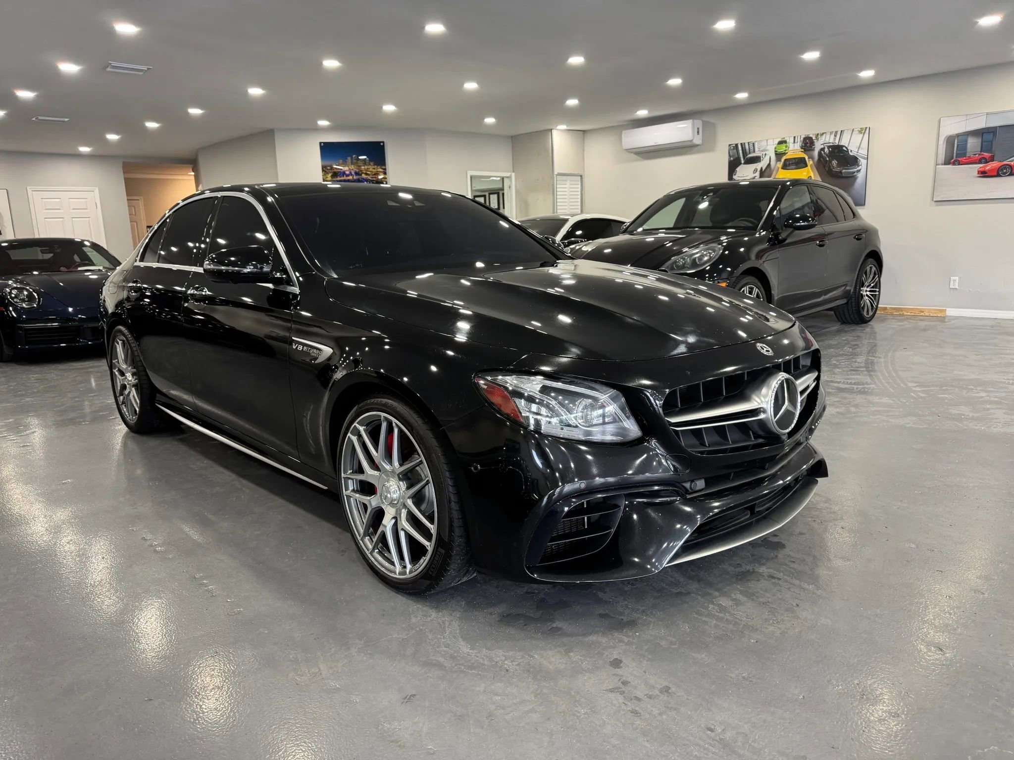 Used 2019 Mercedes-Benz E 63 AMG S image 1