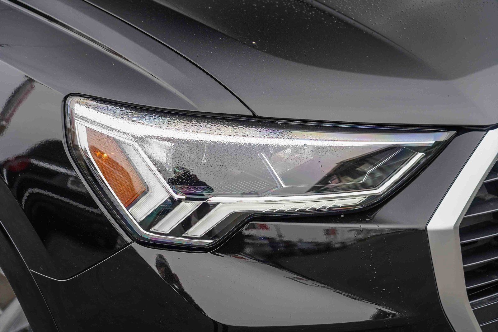 New 2025 Audi Q3 2.0T Premium Plus image 2