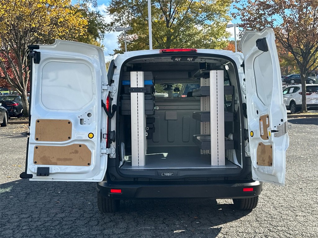 Used 2023 Ford Transit Connect XL image 9