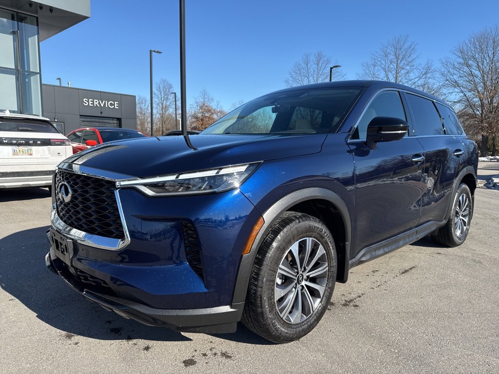 Used 2024 INFINITI QX60 Pure