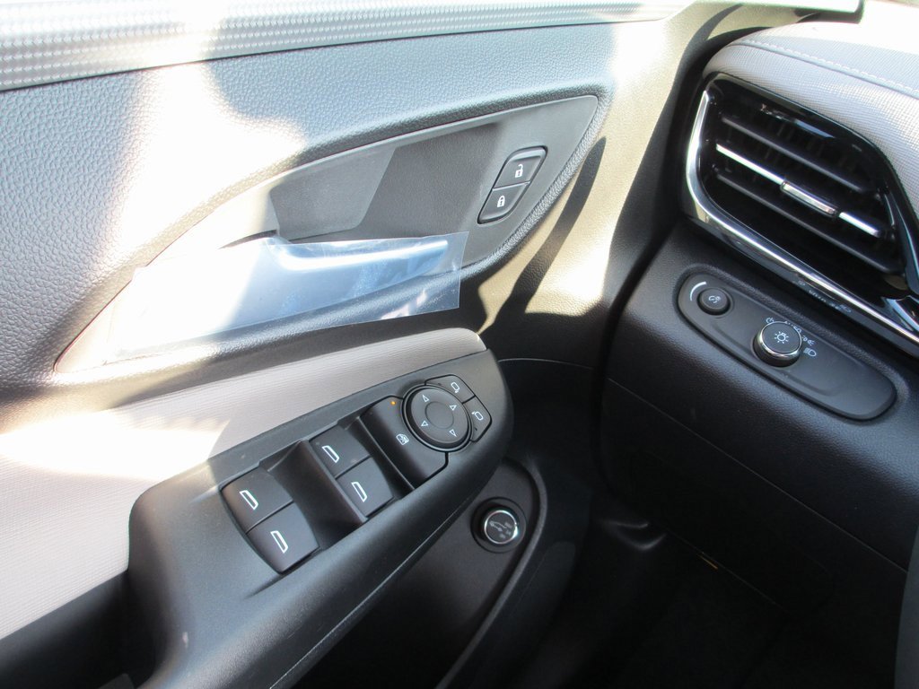 New 2026 Buick Envista Avenir image 15