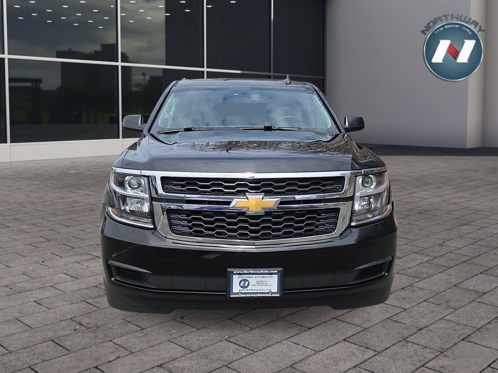 Used 2017 Chevrolet Suburban LT AWD/4WD image 8