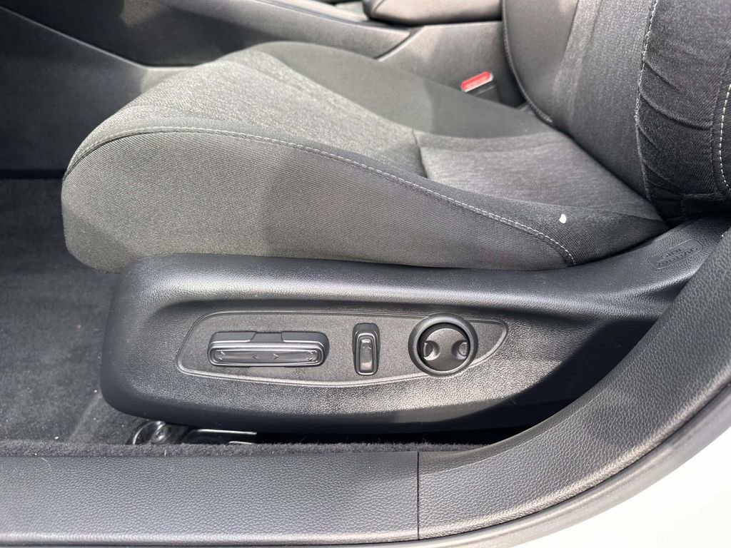 Used 2024 Honda Accord EX image 10