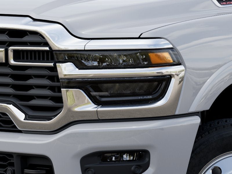 New 2026 RAM 4500 4x4 Crew Cab DRW w/ Laramie Trim Package image 6