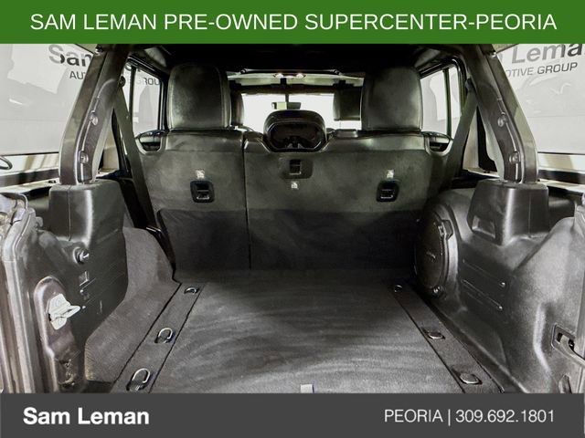 Used 2020 Jeep Wrangler Unlimited Sahara image 24