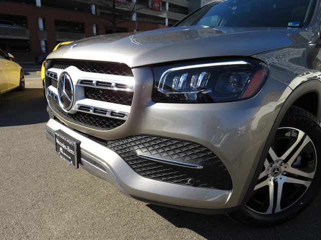 Used 2023 Mercedes-Benz GLS 450 4MATIC image 23