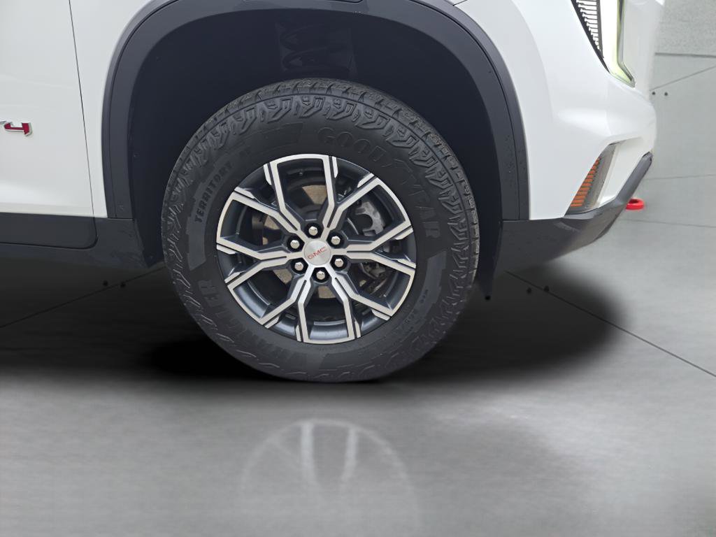 Used 2025 GMC Acadia AT4 image 4