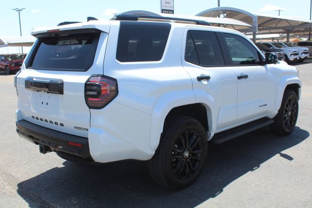 Used 2026 Toyota 4Runner Platinum AWD/4WD image 3
