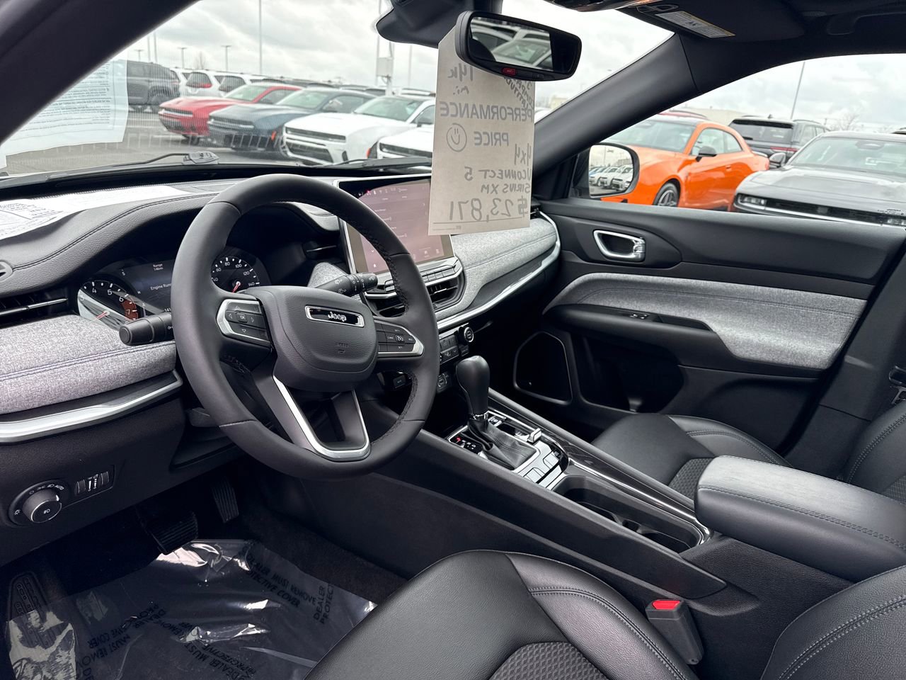 Used 2024 Jeep Compass Latitude w/ Sun and Sound Group image 11