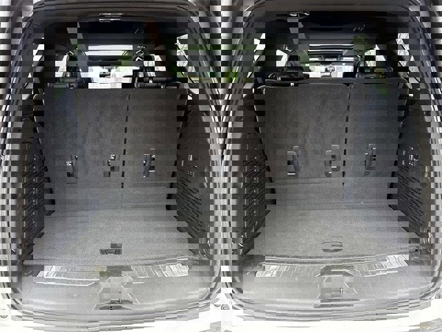 Used 2023 Chevrolet Tahoe Z71 w/ Off-Road Capability Package image 13