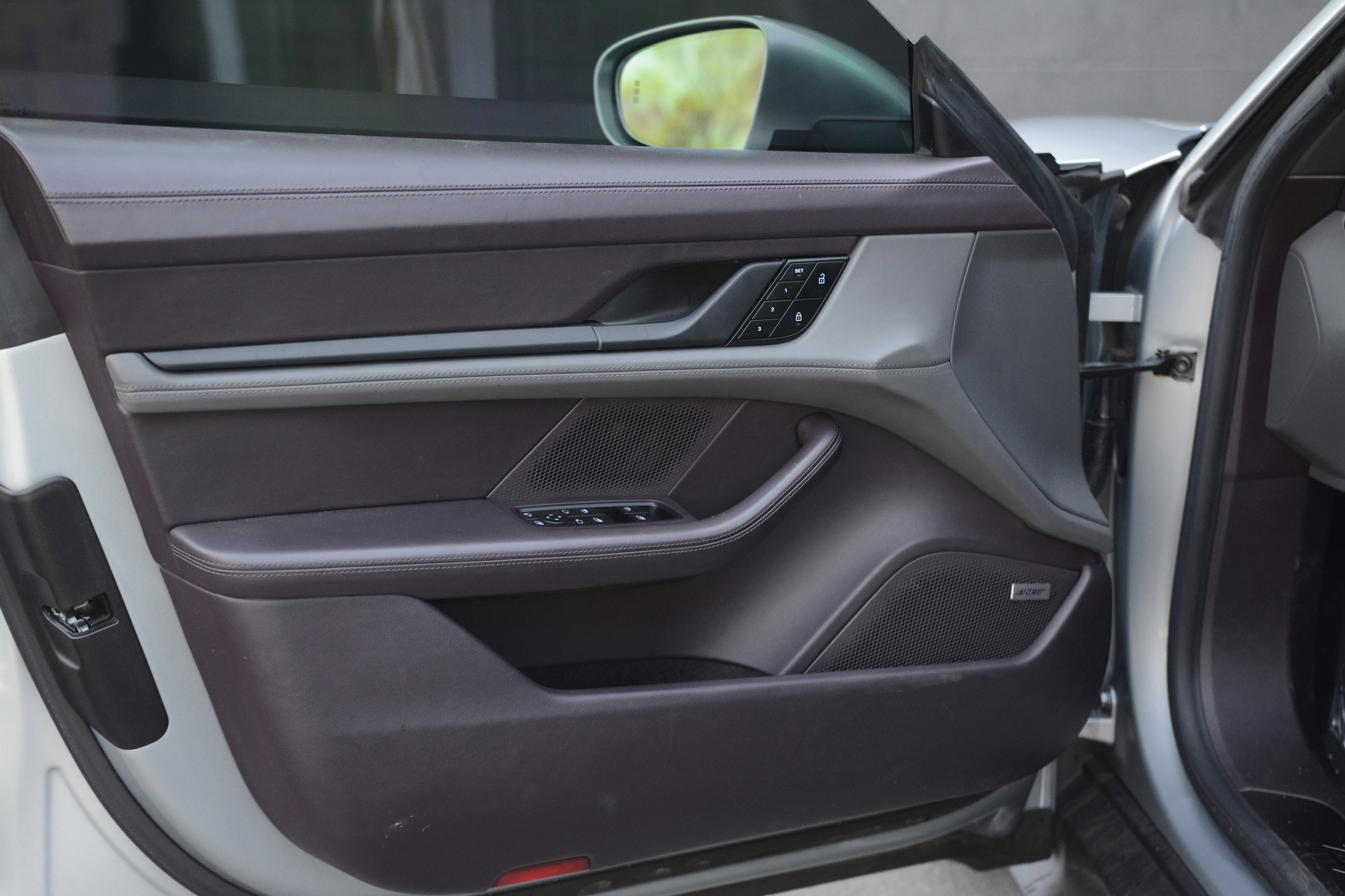 Certified 2022 Porsche Taycan 4S image 13