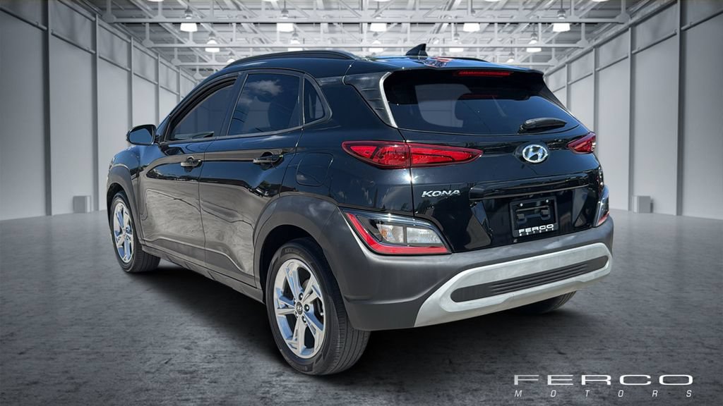 Used 2023 Hyundai Kona SEL FWD image 3