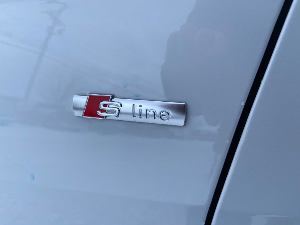 Used 2023 Audi A6 3.0T Premium image 15