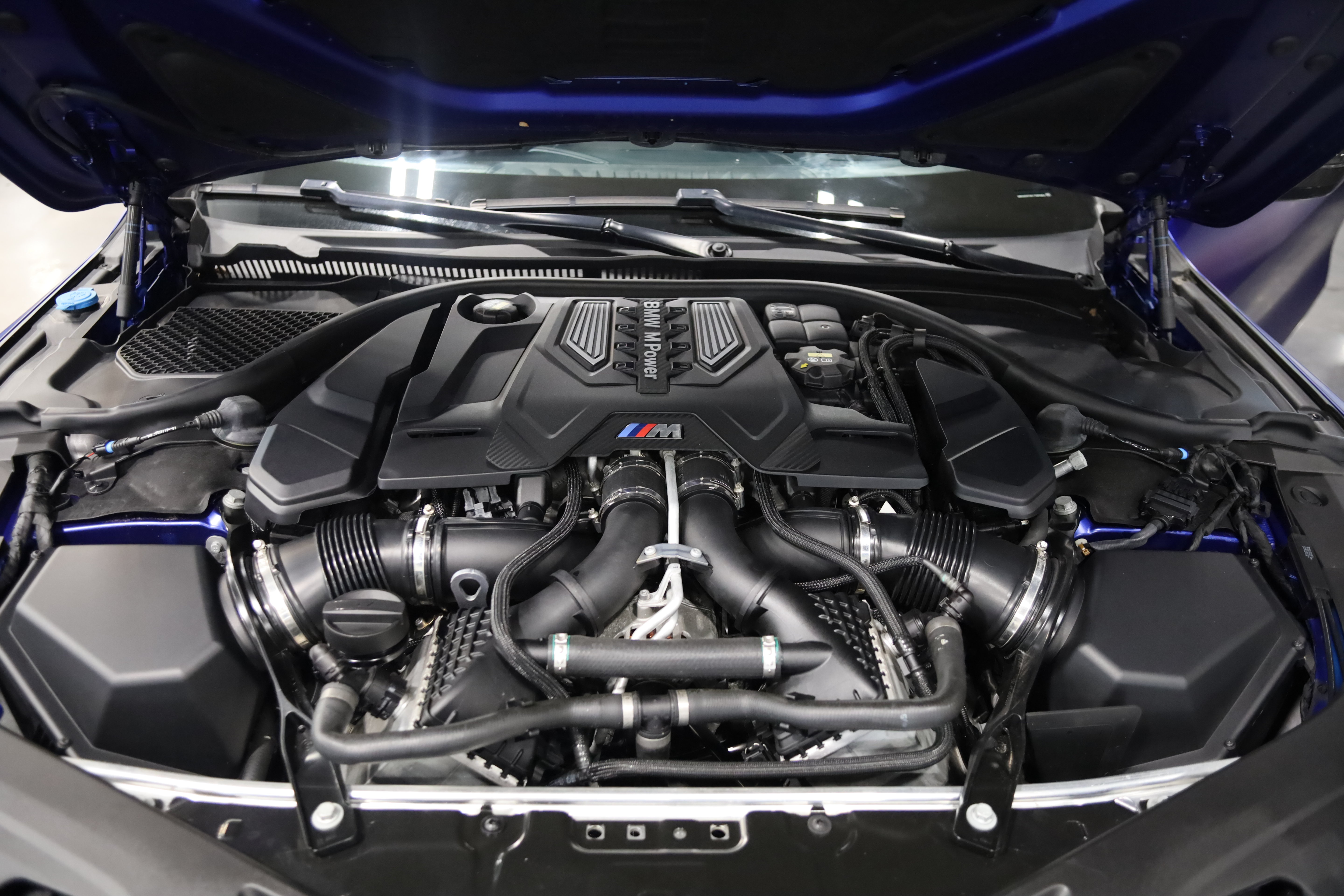 Used 2020 BMW M8 Competition AWD/4WD image 39