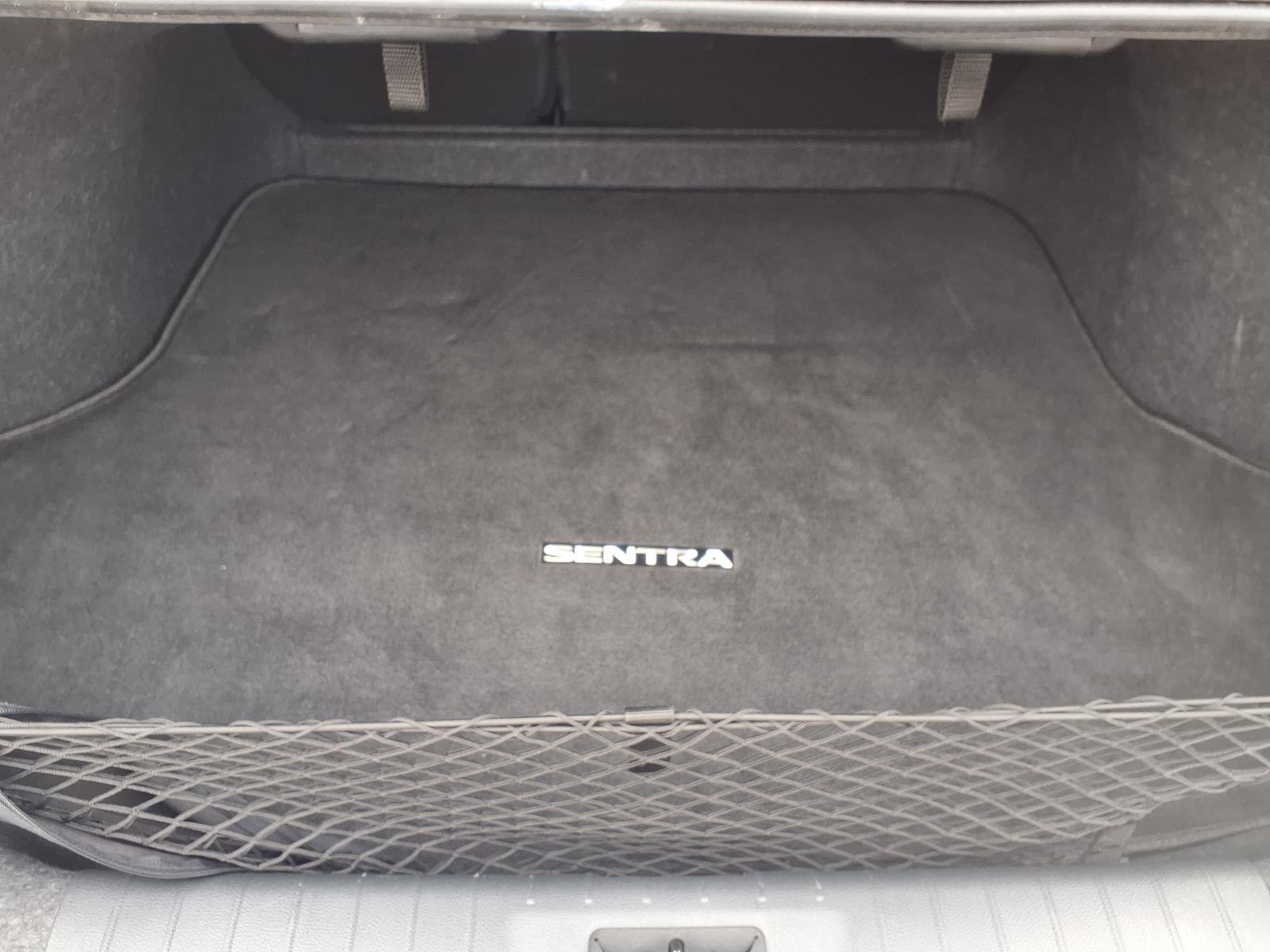 Used 2023 Nissan Sentra SR w/ Trunk Package image 10