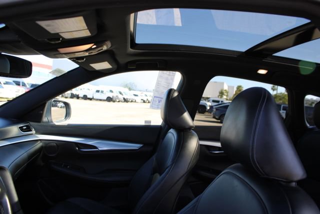 Used 2021 INFINITI QX50 Luxe w/ Appearance Package image 34