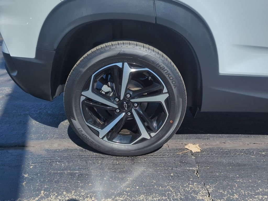 Certified 2023 Chevrolet TrailBlazer RS w/ Convenience Package image 13