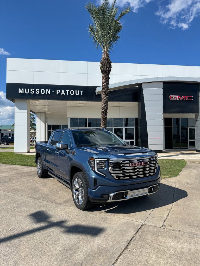 New 2026 GMC Sierra 1500 Denali w/ Denali Reserve Package