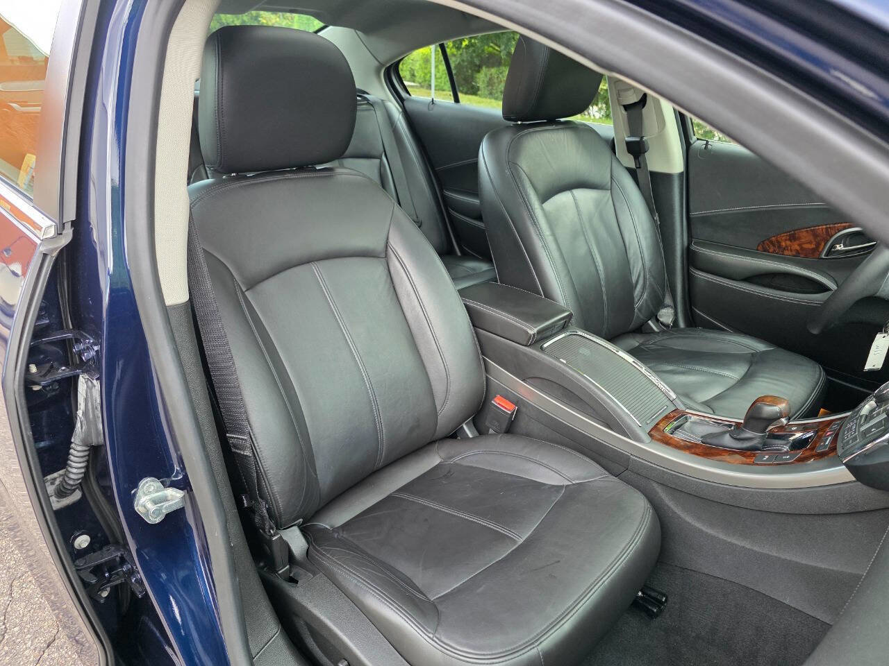 Used 2012 Buick LaCrosse Premium w/ Driver Confidence Package image 36